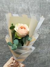 Букет цветов из:  Розы в Егерухай