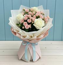 Букет цветов из:  Розы в Егерухай