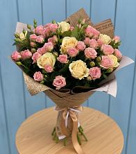 Букет цветов из:  Розы в Егерухай