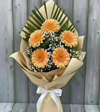 Букет цветов из:  Герберы в Егерухай