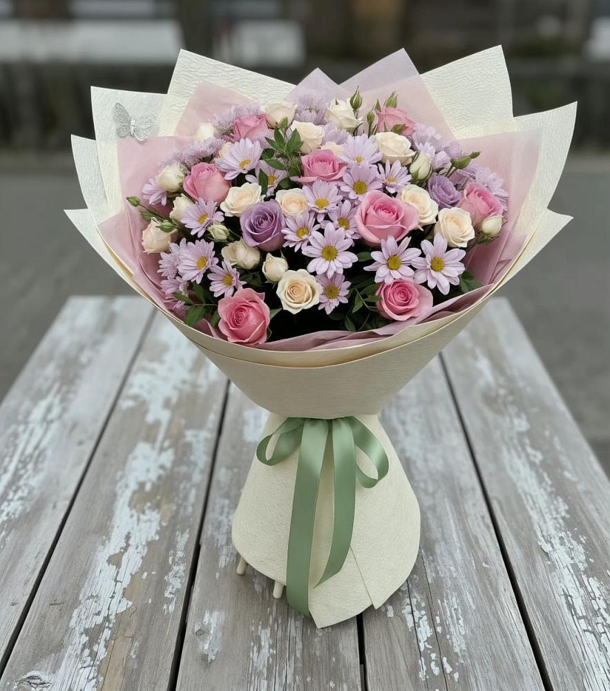 Букет цветов из: Розы и Хризантемы в Егерухай